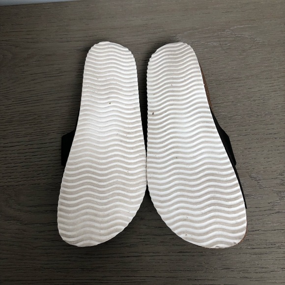 Steve Madden Birkenstock-style sandal - Picture 6 of 7